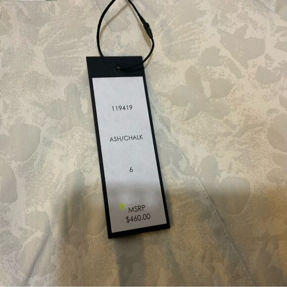 New HILTON HOLLIS 2 pcs suit light gray floral top pants size 6 - Picture 8 of 16